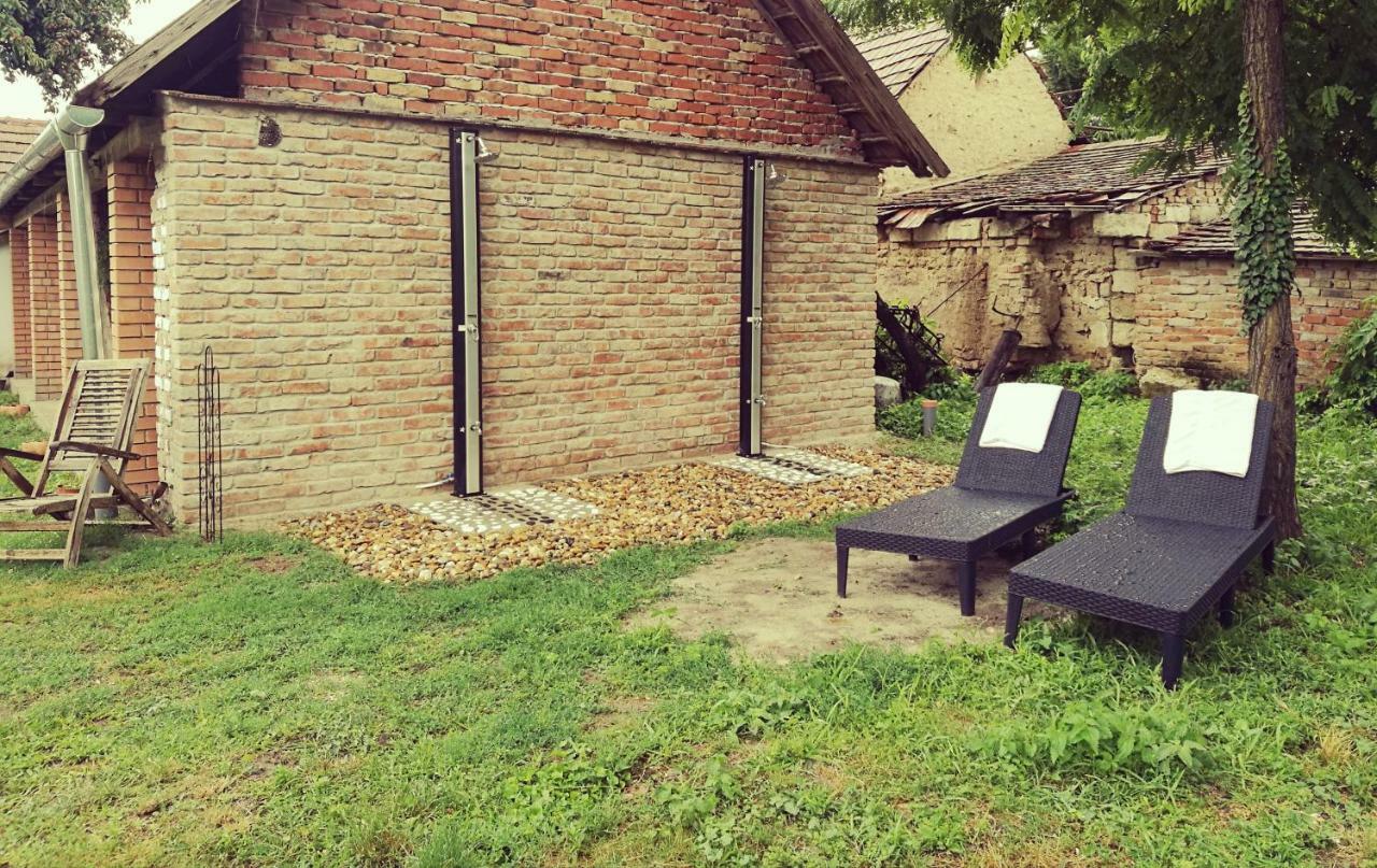 Hotel Terez Haza Pazmand Exterior foto